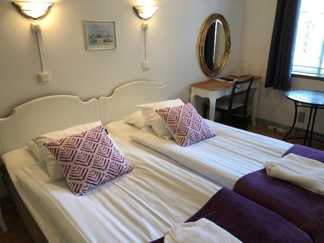 Hotell Turistgarden I Simrishamn Ngoại thất bức ảnh