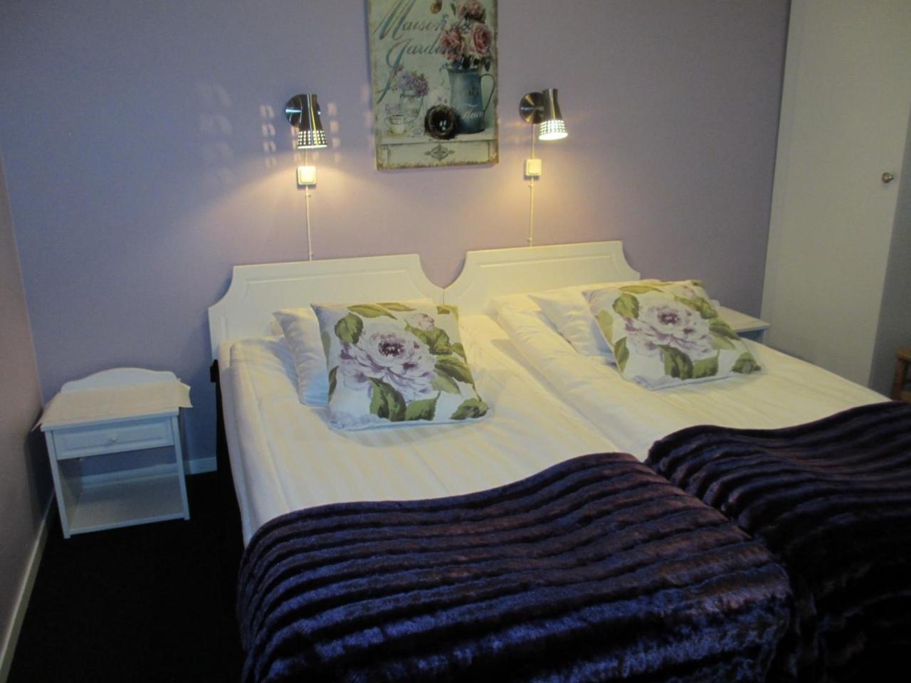Hotell Turistgarden I Simrishamn Ngoại thất bức ảnh
